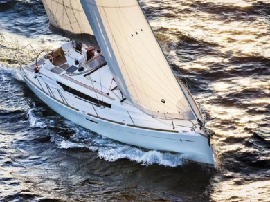 Location à Marseille - Jeanneau Sun Odyssey 389 (2019)  Jeanneau Sun Odyssey 389 (2019)  sur SamBoat