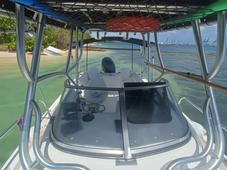 Location à Le Gosier - Angler 2100 WA sur SamBoat