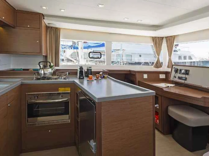Catamaran à louer à Lefkáda au meilleur prix