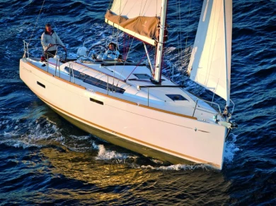 Sailboat rental in Punat - Jeanneau Sun Odyssey 389
