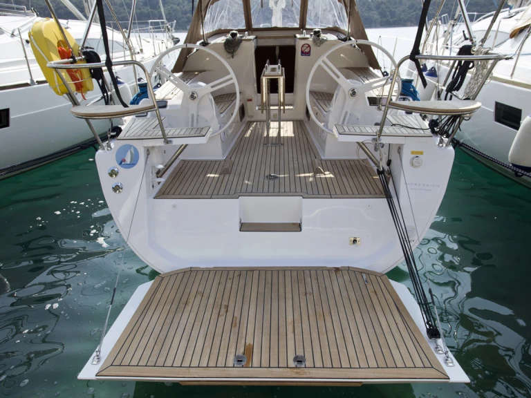 Louer Voilier avec ou sans skipper Elan à Punat