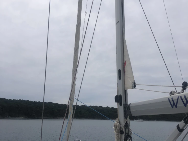 Location bateau Elan Impression 45.1 à Punat sur Samboat