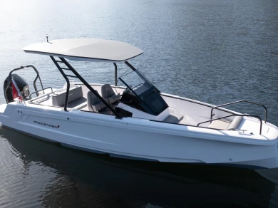 Axopar 22 in Kolymvari marina on SamBoat