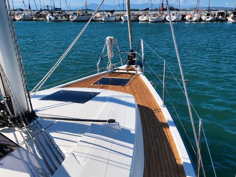 Location Voilier à Lávrio - Hanse Hanse 385