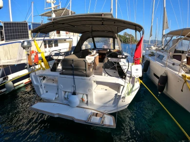 Location bateau Adaköy pas cher Dufour 37