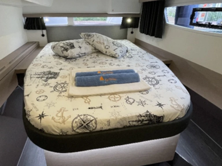 Location Catamaran à Adaköy - Fountaine Pajot Isla 40