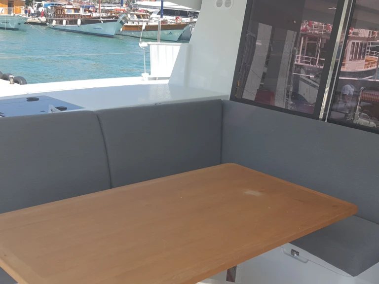 Location à Adaköy - Fountaine Pajot Isla 40 sur SamBoat