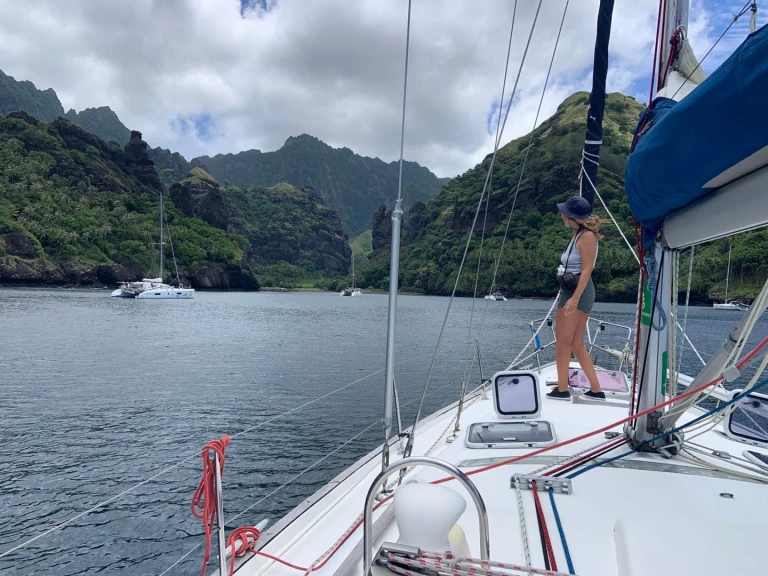 Location bateau Bénéteau Oceanis 423 à Nuku-Hiva sur Samboat