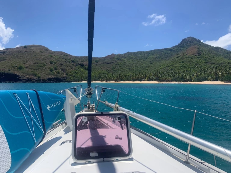 Louez un Bénéteau Oceanis 423 à Nuku-Hiva