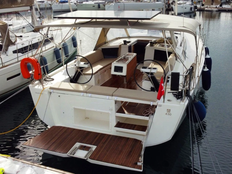 Location bateau Dufour Dufour 430 à Marmaris sur Samboat