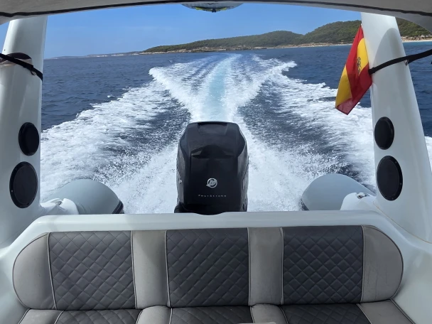 Location à Espagne - Zodiac Valiant sur SamBoat