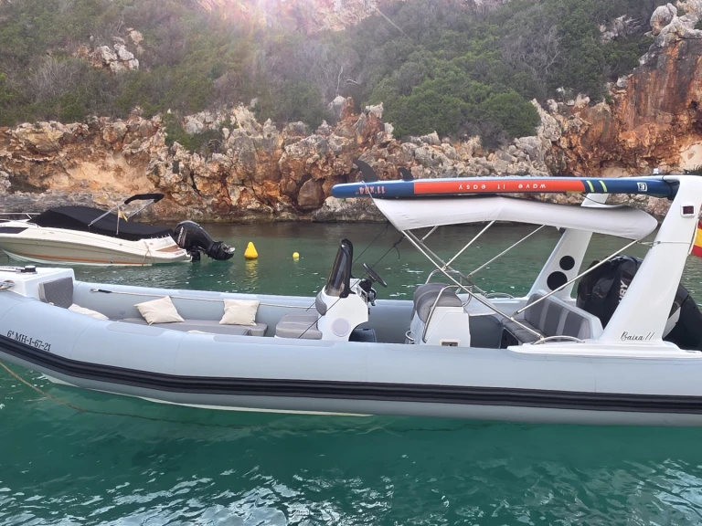 Louez un Zodiac Valiant à Espagne