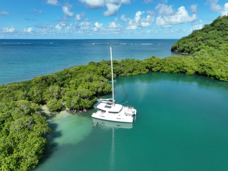 Location Catamaran à Le Marin - Lagoon Lagoon 42