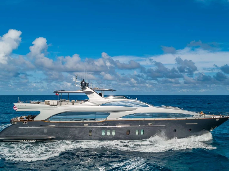 Azimut TAIL LIGHTS a louer à Îles Vierges britanniques (BVI)