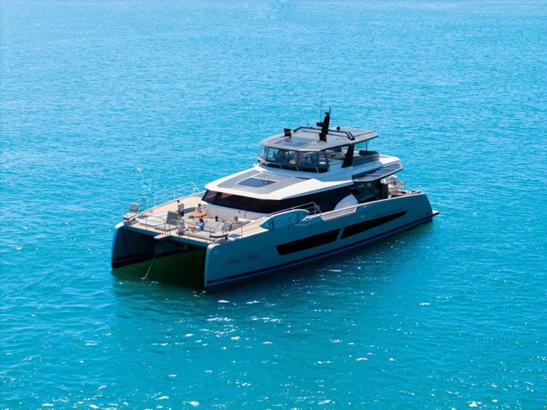 Location Yacht Fountaine Pajot avec permis