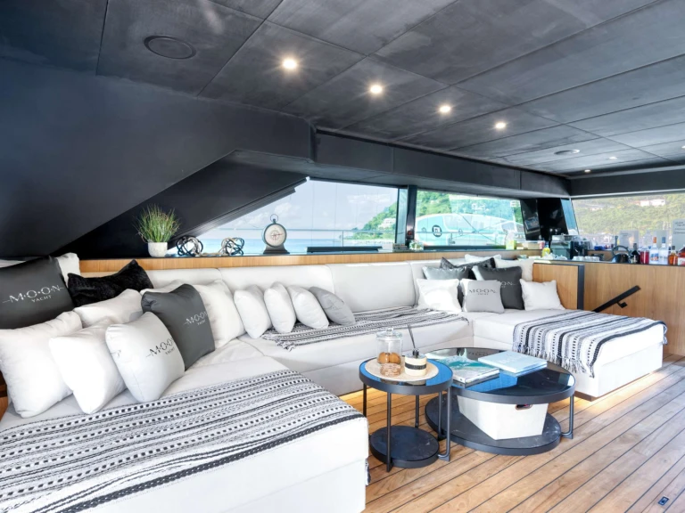 Location Yacht Moon Yacht avec permis