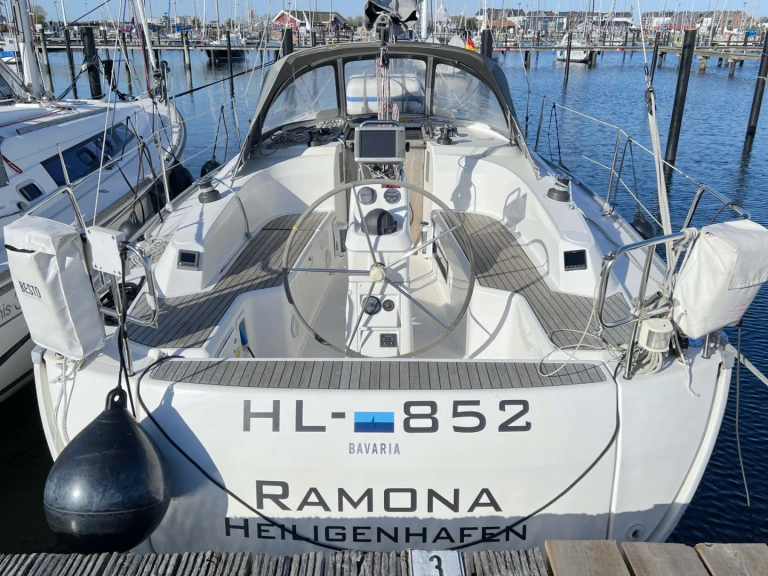 Location à Heiligenhafen - Bavaria Cruiser 33 sur SamBoat