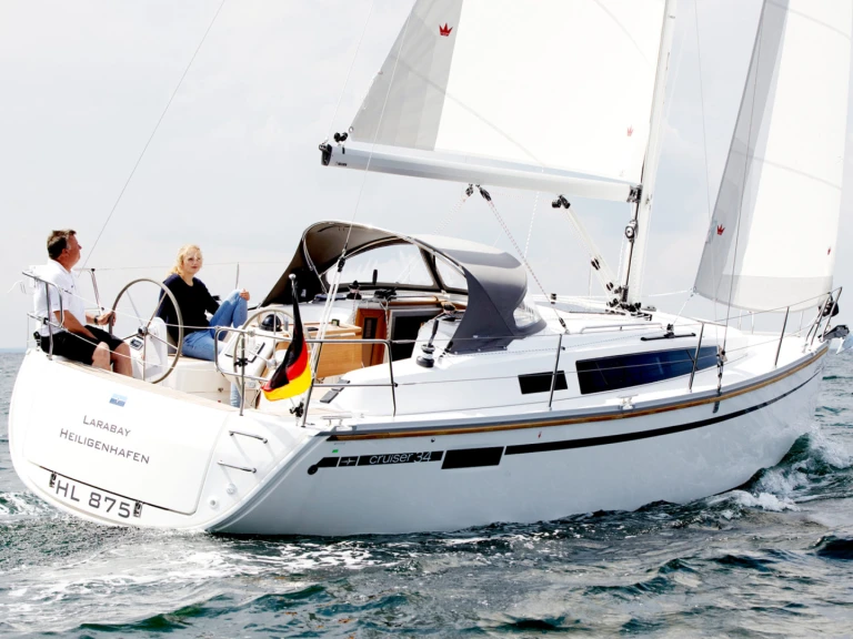 Location bateau Heiligenhafen pas cher Cruiser 34