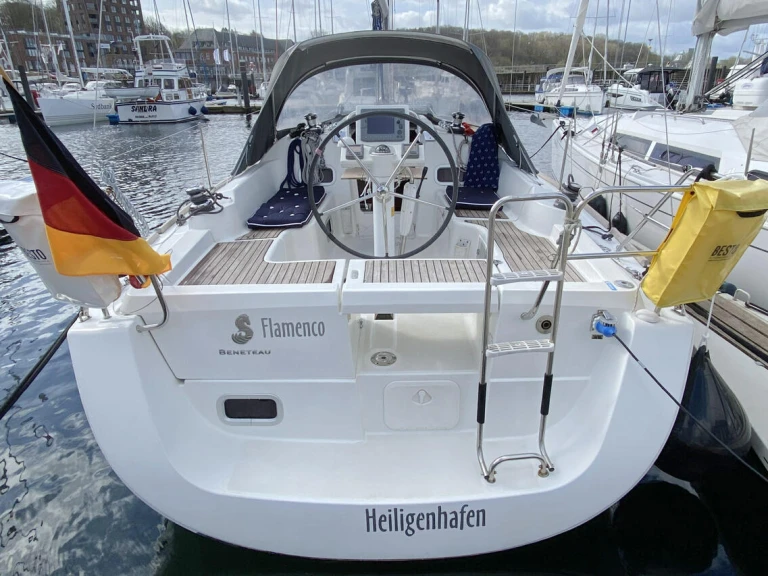 Location bateau Flensburg pas cher Oceanis 31