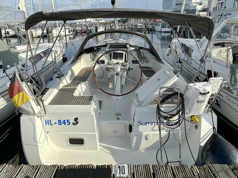 Location à Heiligenhafen - Bénéteau Oceanis 37 sur SamBoat
