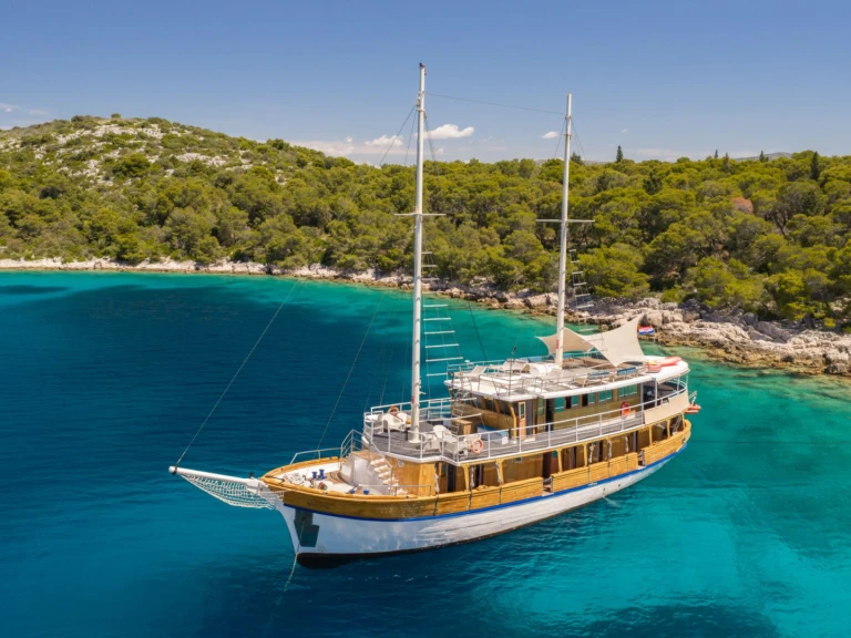 Louez un Custom NOVI DAN à Trogir