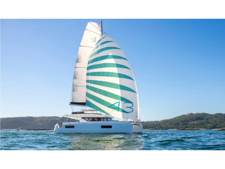 Location Catamaran Lagoon avec permis