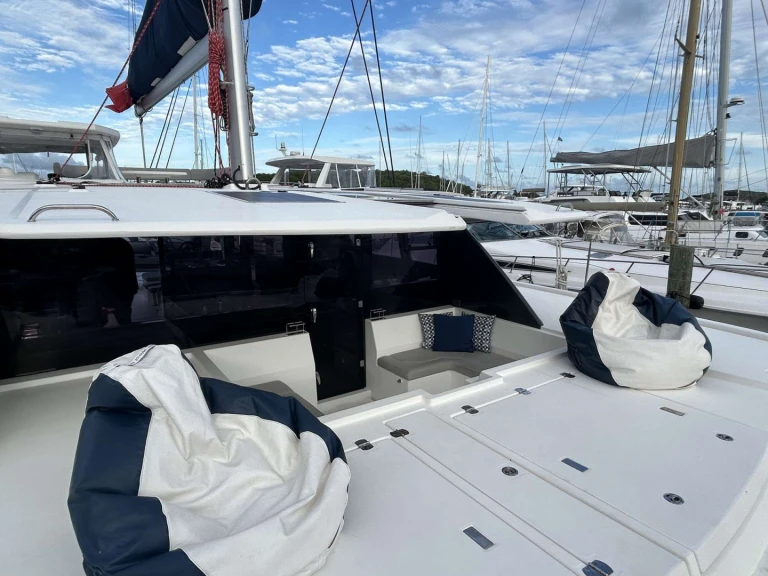 Louer Yacht avec ou sans skipper Robertson and Caine à Road Town