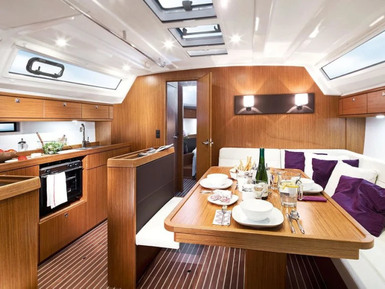 Bavaria Cruiser 46 a louer à Gouviá