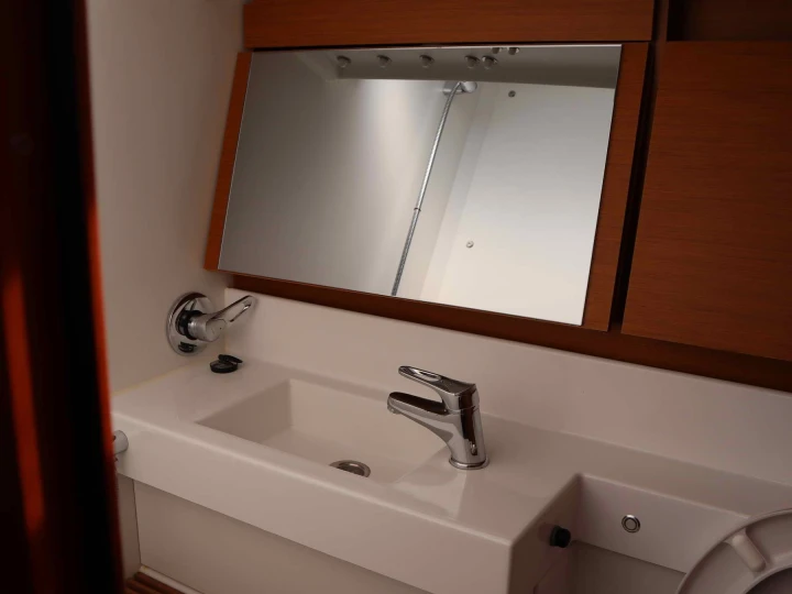 Location bateau Gouviá pas cher Sun Odyssey 440