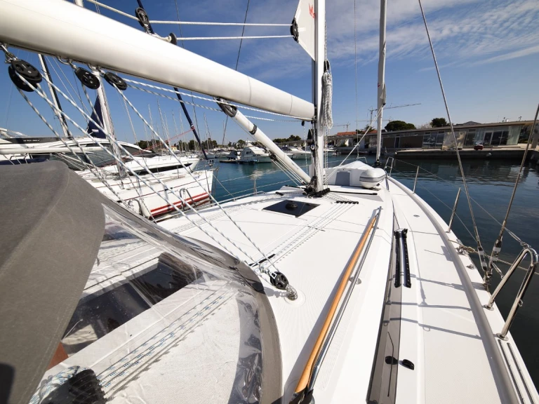 Location bateau Bavaria Bavaria C42 à Zadar sur Samboat