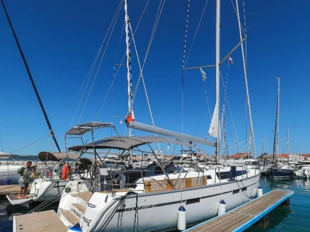 Location à Zadar - Bavaria Cruiser 46 sur SamBoat