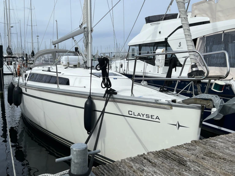 Location bateau Heiligenhafen pas cher Cruiser 33