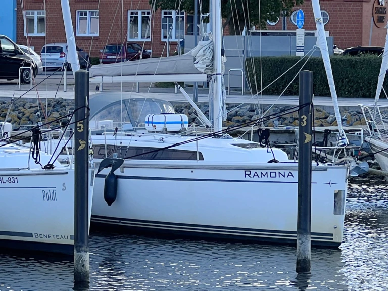 Location à Heiligenhafen - Bavaria Cruiser 33 sur SamBoat