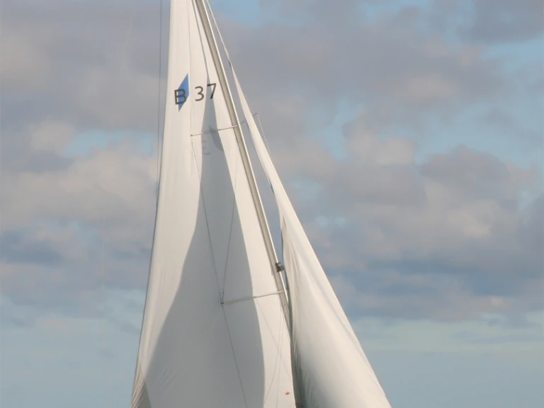 Location bateau Heiligenhafen pas cher Cruiser 37