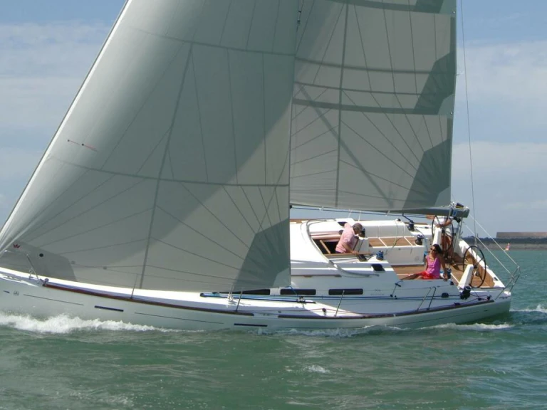 Louez un Dufour Dufour 40E à Flensburg