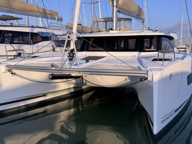 Location bateau Fountaine Pajot Fountaine Pajot FP 41 Maesto 3  à Can Pastilla sur Samboat