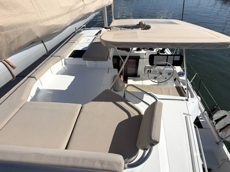 Location à Palma de Majorque - Fountaine Pajot Fountaine Pajot FP 44 Maestro - 3 cab. sur SamBoat