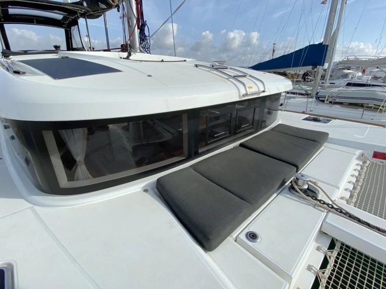 Louer Catamaran avec ou sans skipper Lagoon à Can Pastilla