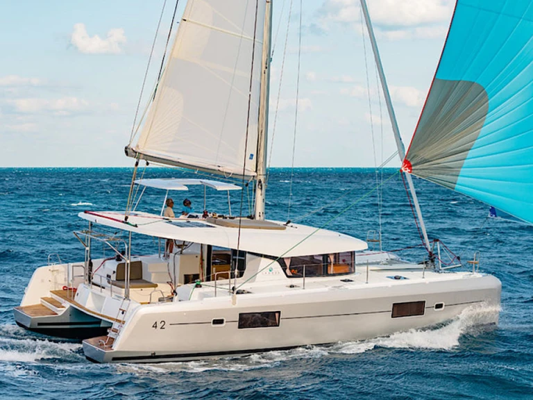 Louer Catamaran avec ou sans skipper Lagoon à Can Pastilla