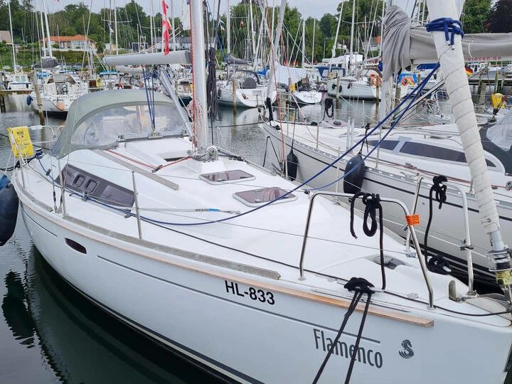 Bénéteau Oceanis 31 a louer à Flensburg