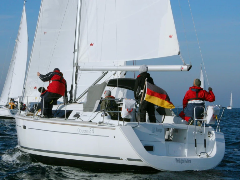 Location bateau Bénéteau Oceanis 34.2 à Heiligenhafen sur Samboat
