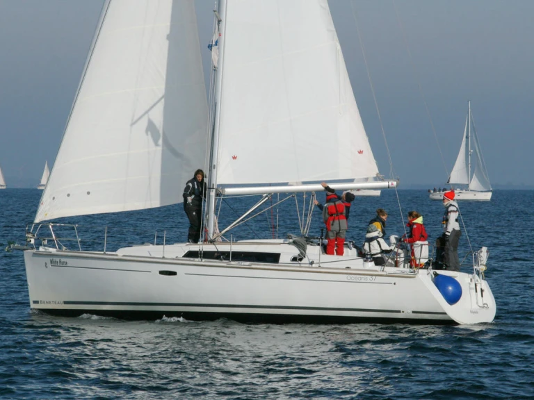 Louez un Bénéteau Oceanis 37 à Flensburg