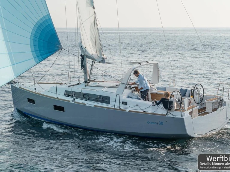 Bénéteau Oceanis 38 a louer à Heiligenhafen