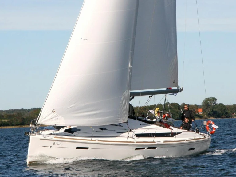 Louer Voilier avec ou sans skipper Jeanneau à Heiligenhafen