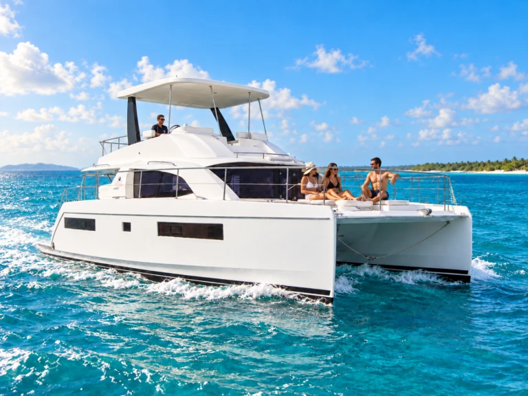 Location Catamaran à Cartagena - Custom Made custom