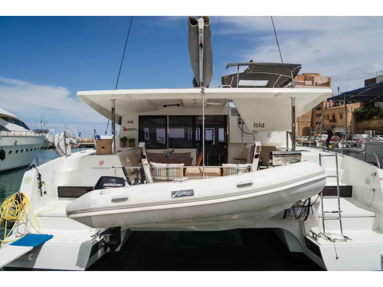 Location Catamaran Fountaine Pajot avec permis