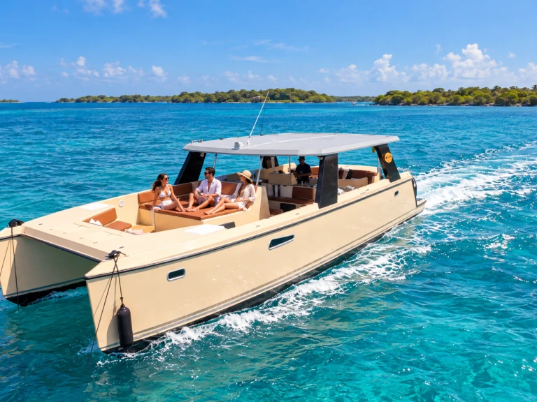 Location Catamaran Custom Made avec permis