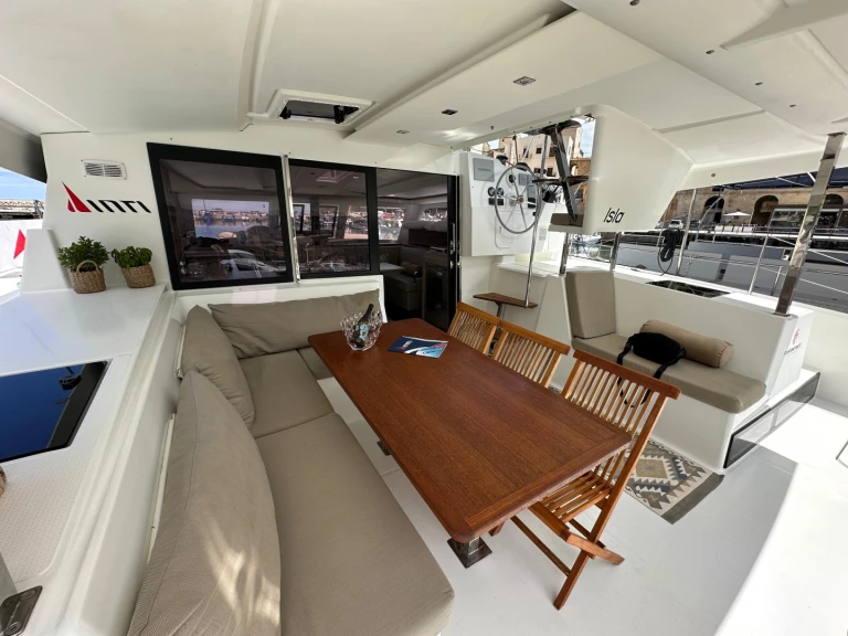 Location à Castellammare del Golfo - Fountaine Pajot Fountaine Pajot Isla 40  (Wm-Ac in dinette-Gen-Sol.Pan) sur SamBoat