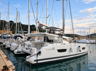 Yacht charter Olbia cheap Lucia 40