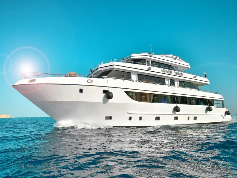 Location à Charm el-Cheikh -  Custom Built 333 sur SamBoat